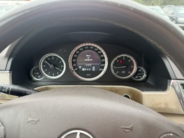 Mercedes Klasa E W212 Kombi 220 CDI BlueEFFICIENCY 170KM 2010 Mercedes E 220 2.2 Diesel 170KM Automat, zdjęcie 12