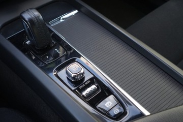 Volvo XC60 II 2021 Volvo XC 60 kamera, czujniki park., klimatyzacja 2strefowa, CarPlayAA, LED, zdjęcie 11