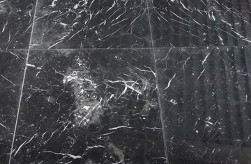 płytki marmurowe nero marquina 61x61x1,2cm poler