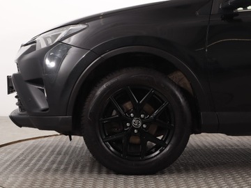 Toyota RAV4 IV MPV Facelifting 2.0 D-4D 143KM 2017 Toyota RAV 4 2.0 D-4D, Salon Polska, zdjęcie 14