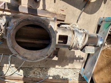 Шнековые питатели для печи, скребки