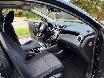 Nissan Qashqai II Crossover 1.2 DIG-T 115KM 2016 NISSAN QASHQAI J11 N-CONNECTA 2016 AUTOMAT, zdjęcie 2
