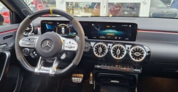 Mercedes Klasa A W177/V177 Hatchback AMG 2.0 A45 S 421KM 2020 Mercedes-Benz Klasa A AMG A45 S Salon PL 4Matic 2.0 Benzyna 421KM, zdjęcie 22