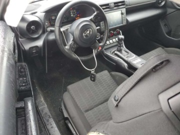 Toyota 2024 Toyota GR86 2024r., 2.4L 2.4 Benzyna 228KM, zdjęcie 5