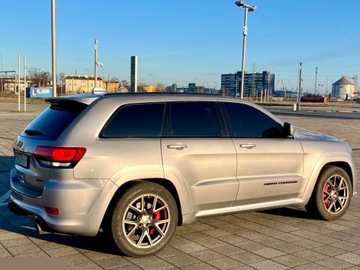Jeep Grand Cherokee IV 2013 Jeep Grand Cherokee 6.4 V8 SRT8 Benzyna 468KM 4x4 2013r Niski przebieg, zdjęcie 5