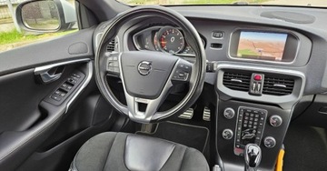 Volvo V40 II Hatchback Facelifting 1.5 T3 152KM 2019 Volvo V40 152Ps.Bezyna Automat R Design Full Led Navi Skora Alcantara 2019, zdjęcie 23