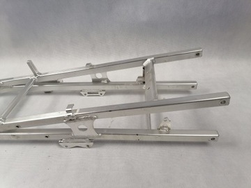 honda cbr 600 F4, прямая задняя рама