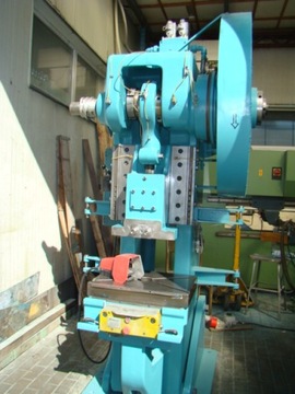 ШВЕДСКИЙ ЭКСЦЕНТРИЧЕСКИЙ ПРЕСС SMV 30 T