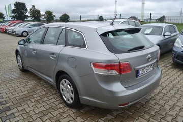 Toyota Avensis III Wagon 1.6 Valvematic 132KM 2010 Toyota Avensis, z Niemiec, OPŁACONA, zdjęcie 4