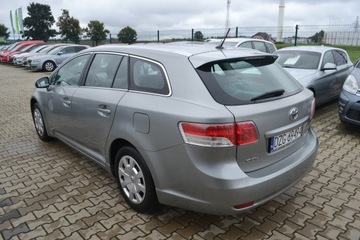 Toyota Avensis III Wagon 1.6 Valvematic 132KM 2010 Toyota Avensis, zdjęcie 4