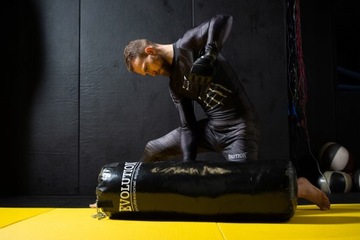 RĘKAWICE PRZYRZĄDOWE EVOLUTION NA WOREK TRENING M