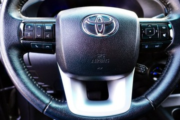 Toyota Hilux VIII Podwójna kabina 2.4 D-4D 150KM 2020 Toyota Hilux AUTOMAT GWARAN 1WŁ Kraj Bezwypad, zdjęcie 15