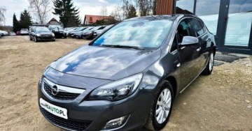 Opel Astra J Hatchback 5d 1.4 Turbo ECOTEC 120KM 2011 Opel Astra BENZYNA NAWIGACJA sportowe fotele super okazja polecamy, zdjęcie 1