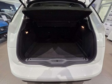 Citroen C4 Picasso II Picasso 1.2 PureTech 130KM 2016 Citroen C4 Picasso 1.2 PureTech Shine 130KM Gwarancja Dealer 1.2 Benzyna, zdjęcie 8