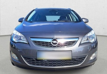 Opel Astra J Sports Tourer 2.0 CDTI ECOTEC 160KM 2011 Opel Astra BDB STAN - hak - nawigacja - klima dwustrefowa - kamera 2.0, zdjęcie 1