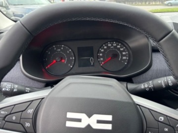 Dacia Jogger 2026 Expression 5-miejsc 1.2 Eco-G LPG 120KM / Pakiet komfort, zdjęcie 8