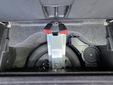 Mercedes Klasa E W212 Kombi 350 4MATIC 272KM 2011 MERCEDES E 350 4MATIC, V6 3.5l 272KM Przebieg: 194,588km Dokumentacja, zdjęcie 28