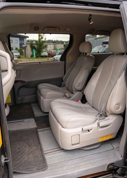 Toyota Sienna III 3.5 V6 266KM 2014 Toyota Sienna Toyota Sienna III 3.5 XLE AWD 266KM 3.5 BenzynaLPG 266KM, zdjęcie 16