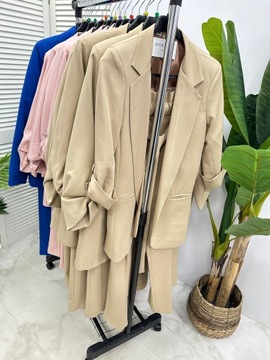 БЕСКОНЕЧНЫЙ ПРЕМИУМ КОСТЮМ ___ зеленый ___ 46