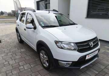 Dacia Sandero II Hatchback 5d 1.5 dCi 90KM 2014 Dacia Sandero Dacia Sandero 1.5 dCi Laureate 1.5 Diesel 90KM