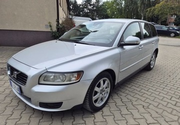 Volvo V50 1.6 DRIVe 109KM 2009 Volvo V50 lift 1.6D bez rdzy Klima Elektryka Serwis do konca 1.6 Diesel, zdjęcie 1