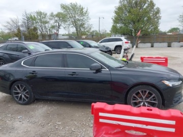 Volvo S90 II 2018 Volvo S90 2018 VOLVO S90 T5 MOMENTUM 2.0 Benzyna 250KM, zdjęcie 7