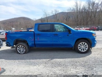 Chevrolet Silverado II 2024 Chevrolet Silverado 2024r., 1500 2.7l, od ubezpieczalni 2.7 Benzyna 310KM, zdjęcie 6