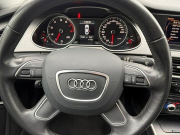 Audi A4 B8 Limousine Facelifting 1.8 TFSI 170KM 2013 Audi A4 Limousine 1.8 benzyna 170 KM manual Xenony, zdjęcie 17