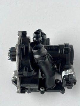 OBUDOWA POMPA TERMOSTATU AUDI VW 1.8 2.0 TFSI 06L121111L 06L