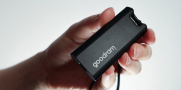 Твердотельный накопитель GOODRAM Move Ridge 512 ГБ