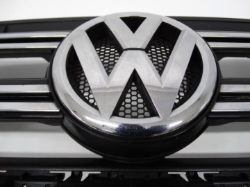 VW Tiguan Lift 11-16 5N Заглушка решетки 5N0853653E