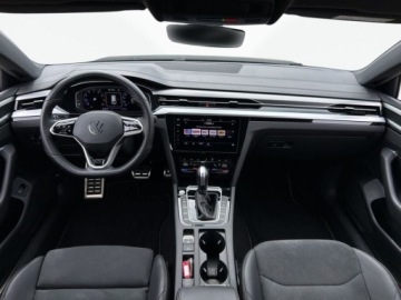 Volkswagen Arteon Fastback Facelifting 2.0 TSI 190KM 2022 Volkswagen Arteon 2.0TSI 190KM R-Line DSG SerwisASO Keyless Acc Led Virtua, zdjęcie 13