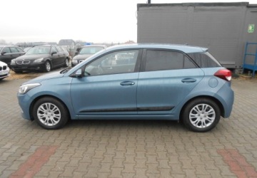 Hyundai i20 II Coupe 1.2 MPI 84KM 2016 Hyundai i20 Hyundai i20 II 1.2 Benzyna 84 KM 1.2 Benzyna 84KM, zdjęcie 7