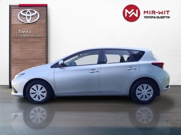 Toyota Auris II Hatchback 5d Facelifting 1.33 Dual VVT-i 99KM 2015 Toyota Auris 1.33 VVT-i Active II (2012-) Toyota A, zdjęcie 1