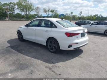 Audi A3 8Y 2024 Audi a3 Premium Plus 40 Tfsi Quattro S Tronic 2024 2.0l 2.0 Benzyna 201KM, zdjęcie 3