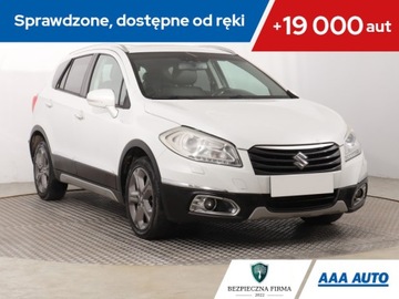 Suzuki SX4 II S-cross 1.6 DDiS 120KM 2014 Suzuki SX4 S-Cross 1.6 DDiS, Skóra, Navi, Xenon