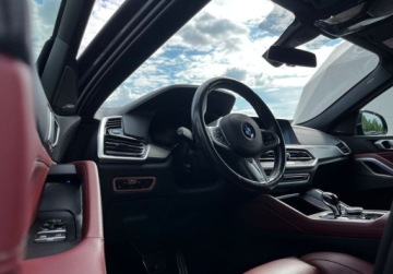 BMW X6 G06 SUV 3.0 40d 340KM 2021 BMW X6 40D 340 KM Led xDrive HarmanKardon M Pakiet Hak Ambiente Salon PL, zdjęcie 20