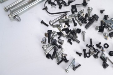 Болты крепления рамы HONDA CBR 650 R 24-25