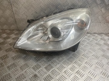 MERCEDES W245 LAMPA LEWA PRZÓD SOCZEWKA