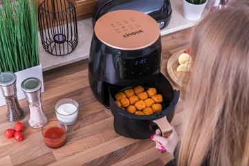 Фритюрница, сенсорная панель, 5 программ WARM, черный/золотой