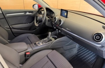 Audi A3 8V Limousine 1.4 TFSI CoD ultra 150KM 2016 Audi A3 Limousine Pelna oferta na R-CARS.pl 1.4 Benzyna 150KM, zdjęcie 6