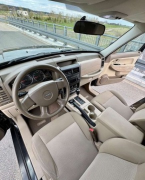 Jeep Liberty 2008 Jeep Liberty Jeep Liberty 3.7 BenzynaLPG 210KM, zdjęcie 17
