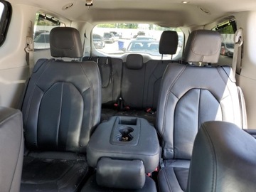 Chrysler Pacifica II 2020 Chrysler Pacifica Touring L Plus 2020 3.6l 3.6 Benzyna 287KM, zdjęcie 10