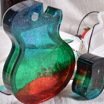 Formy do breloków z żywicy DIY wisiorki silikonowe gitara