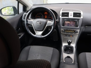 Toyota Avensis III Wagon 2.0 D-4D 126KM 2011 Toyota Avensis 2.0 D-4D, Navi, Klima, Klimatronic, zdjęcie 6