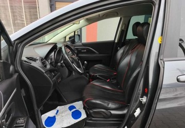 Mazda 5 II 1.6 MZ-CD 115KM 2011 Mazda 5 Mazda 5 1.6 CD Exclusive 1.6 Diesel 115KM, zdjęcie 4