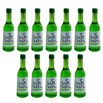 MINIATUROWY DOMEK DLA LALEK KOREAŃSKIEJ BUTELKI SOJU