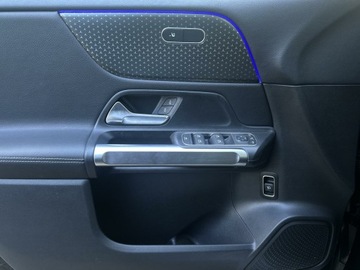 Mercedes GLB SUV 1.3 200 163KM 2023 Mercedes-Benz GLB 200, zdjęcie 19