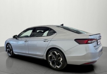 Skoda Superb IV Liftback 2.0 TSI 265KM 2024 Skoda Superb 2.0TSI 4X4 Sportline 2.0 Benzyna 265KM, zdjęcie 6