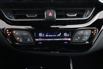 Toyota C-HR I Crossover Facelifting 2.0 Hybrid Dynamic Force 184KM 2021 Toyota C-HR 2.0 Hybrid, Salon Polska, Serwis ASO, zdjęcie 15